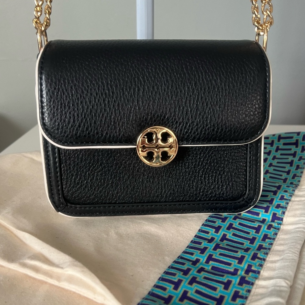 Tory Burch Black and Gold Crossbody Bag with Chain Strap